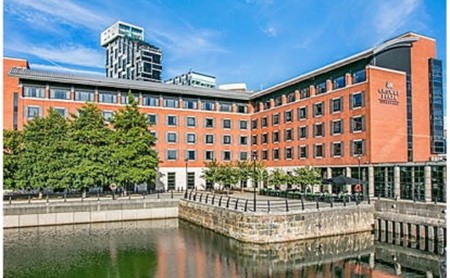 Crowne Plaza Liverpool Restaurant, Bar Lounge and Terrace